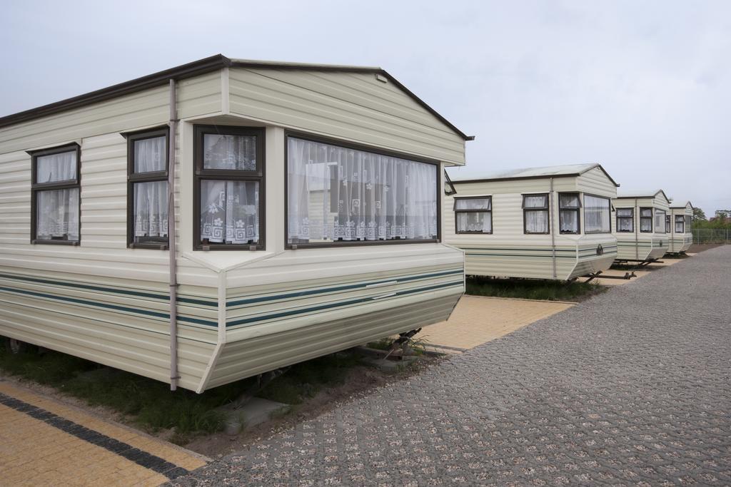 Villa Cuma Camp Sarbinowo Exterior foto